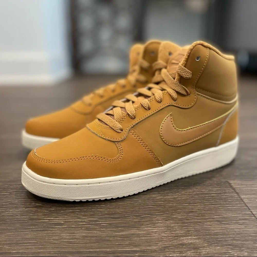 Nike Ebernon MId SE sz 7.5, 8.5